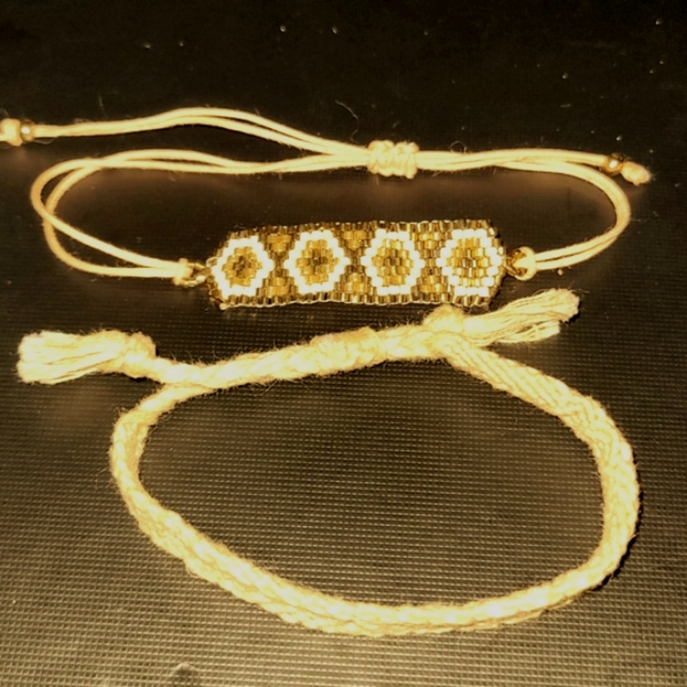 Expandable bracelets - Picture 2 of 2